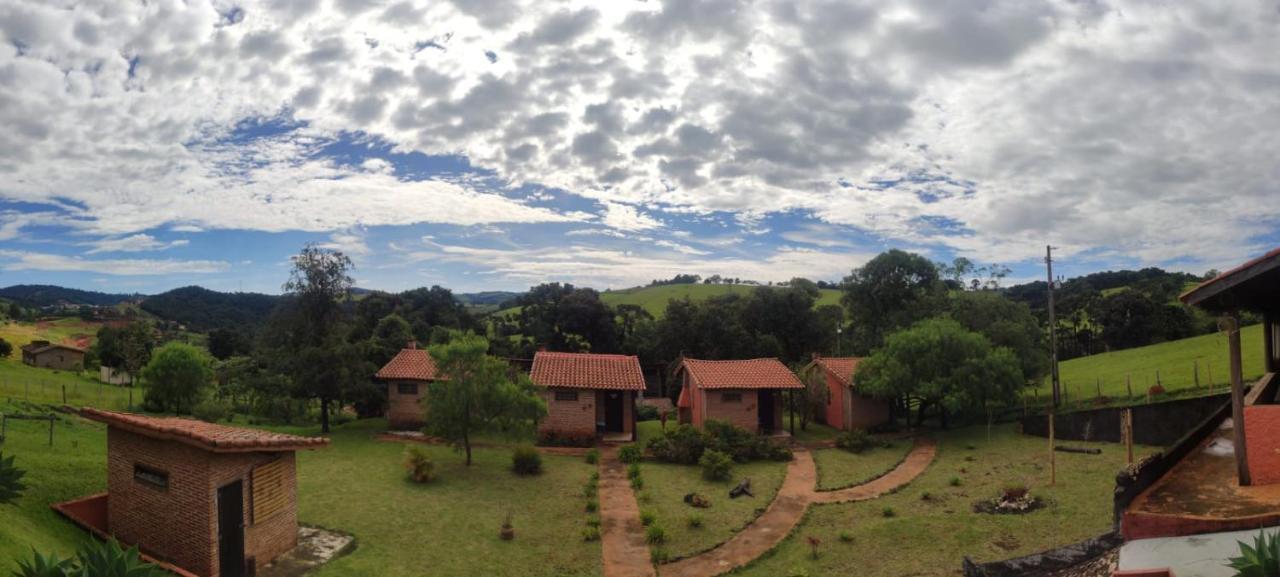 Pousada Mirante Bueno Brandão エクステリア 写真